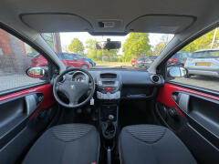 Peugeot-107-14